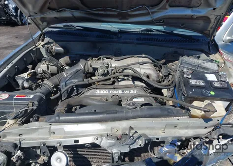 2000 Toyota 4Runner Sr5 V6 from USA, damaged, VIN JT3GN86RXY0166255